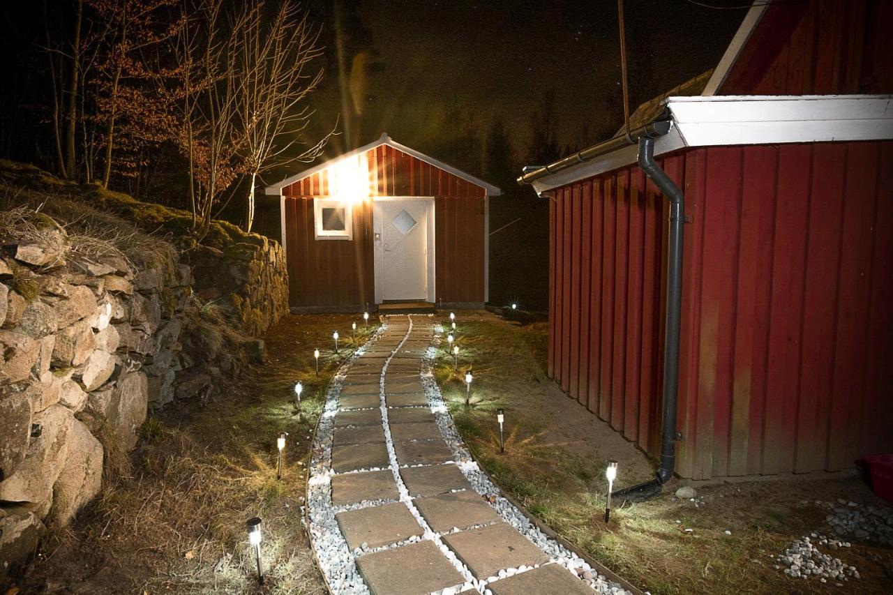 Skogsstuga I Bassholma Villa Munka-Ljungby Exterior foto