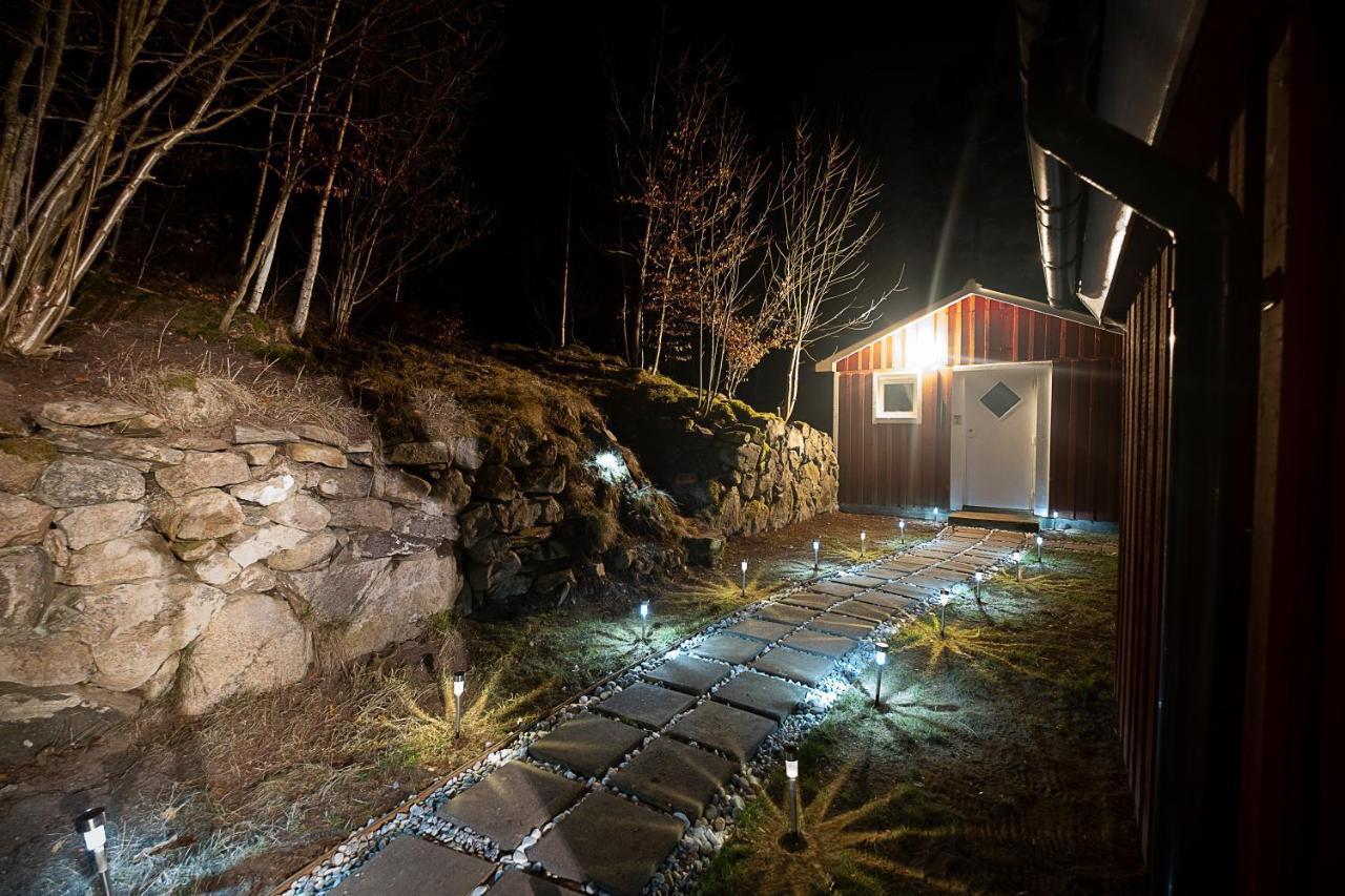 Skogsstuga I Bassholma Villa Munka-Ljungby Exterior foto